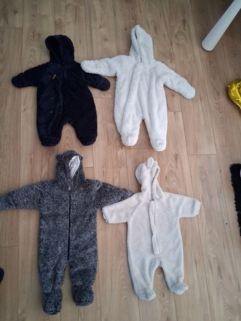 Lot de 4 combinaison pilote 3 mois