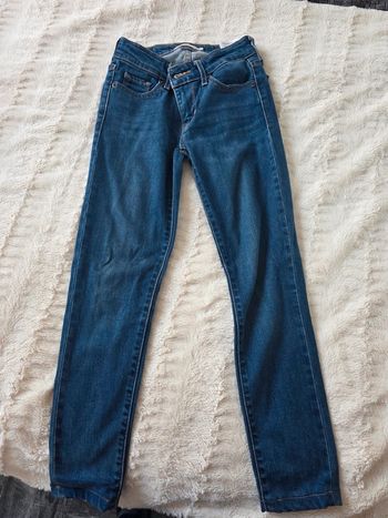 Jeans levis 711