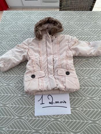 Très beau manteau blouson veste 12 mois