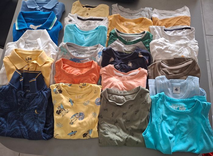 Lot garçon de 23 Tee-shirt manches courtes 6 ans (dont 5 polos)