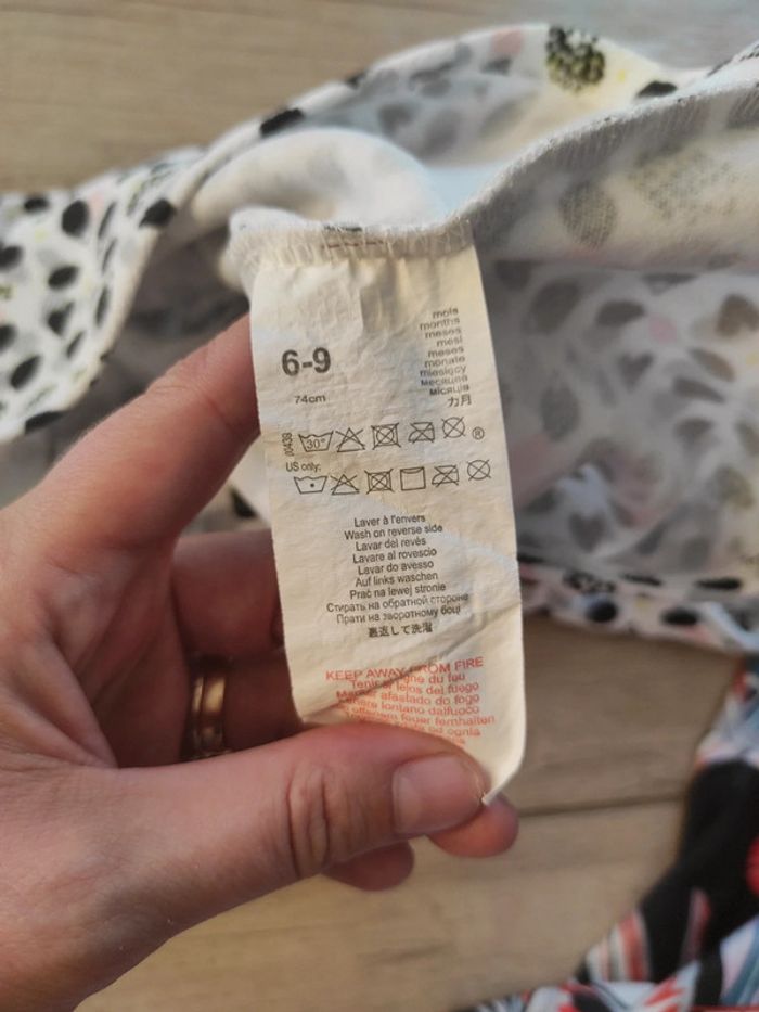 Robe noire et blanche hérisson 6/9 mois (74cm) - photo numéro 4