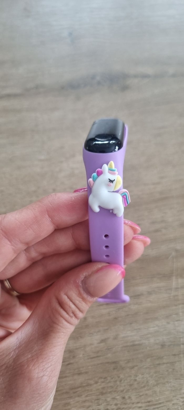 Montre enfant licorne + jouet pop it - photo numéro 2