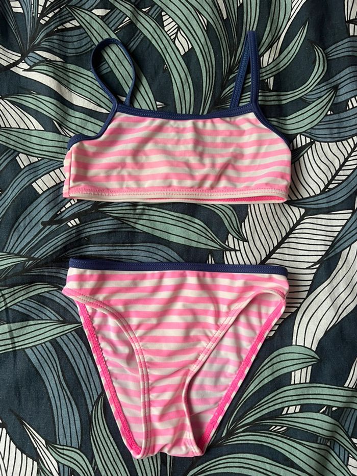Maillot de bain 2 pièce taille 6 ans