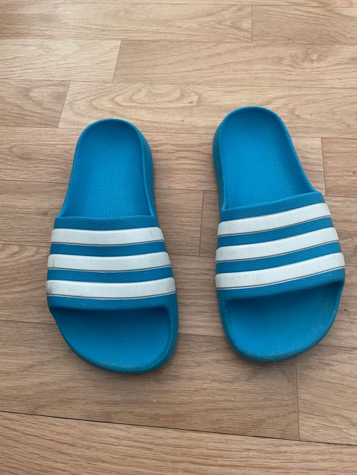 Claquettes adidas - photo numéro 3