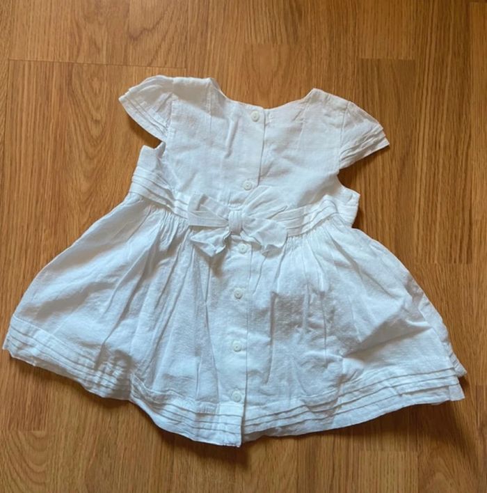Robe blanche 6M - photo numéro 2