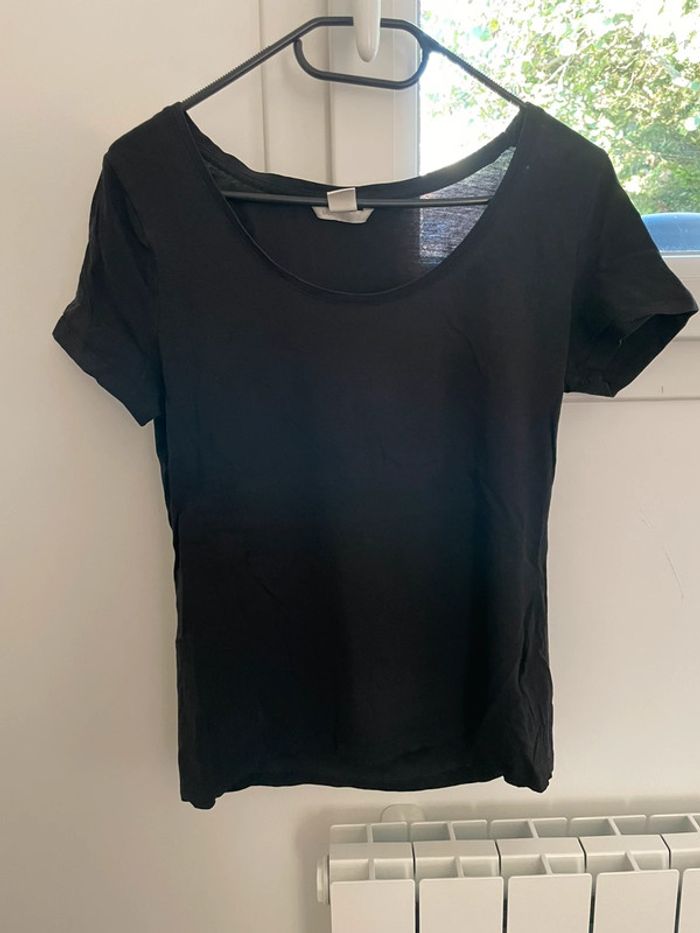 T-shirt noir