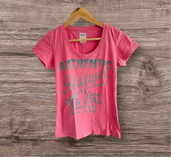 T-shirt manches courtes fuchsia tommy Hilfiger taille 34 XS