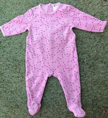 Beau petit pyjama