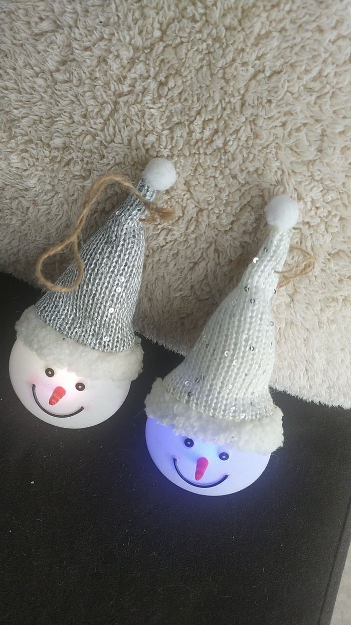 2 décoration de noël à suspendre - photo numéro 2