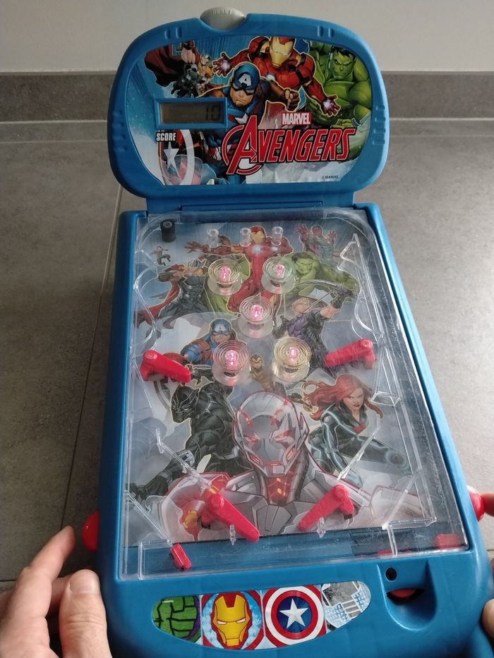 Flipper Avengers - photo numéro 4