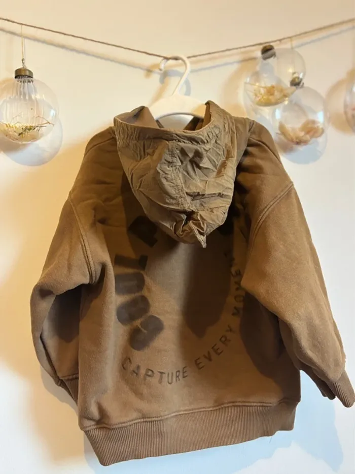 🤎 Sweat à capuche ZARA marron – Taille 6/7 ans 🤎 - photo numéro 3