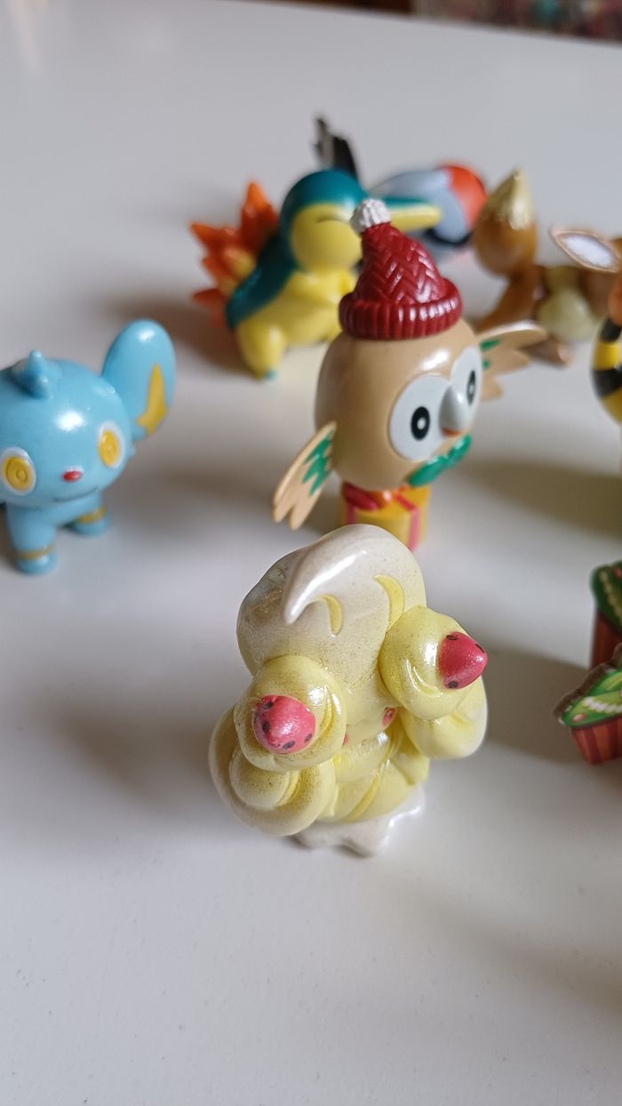 Lot de figurines Pokémon. - photo numéro 4