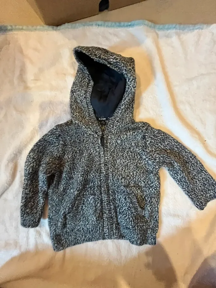 Gilet taille 6 mois (63-69 cm )