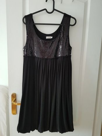 Robe noire sequins Jacqueline Riu taille 1