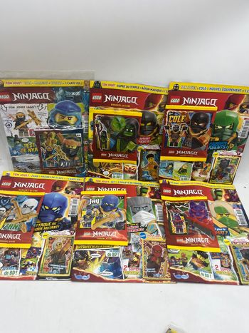 Lot de 6 livres D’activités Magazines Lego Ninjago Avec leurs figurines Neuf