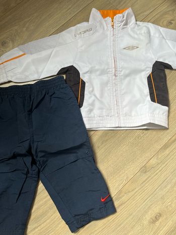 Ensemble dépareillé sport garçon Nike, umbro 12mois