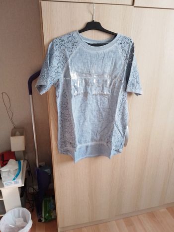 Tee shirt