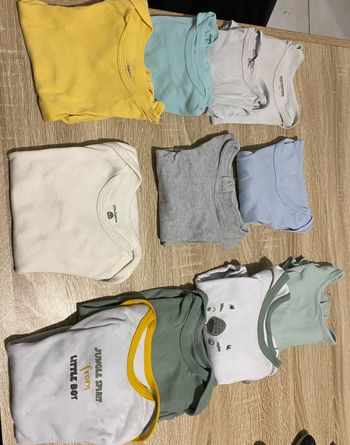 Lot bodies manches longues/courtes