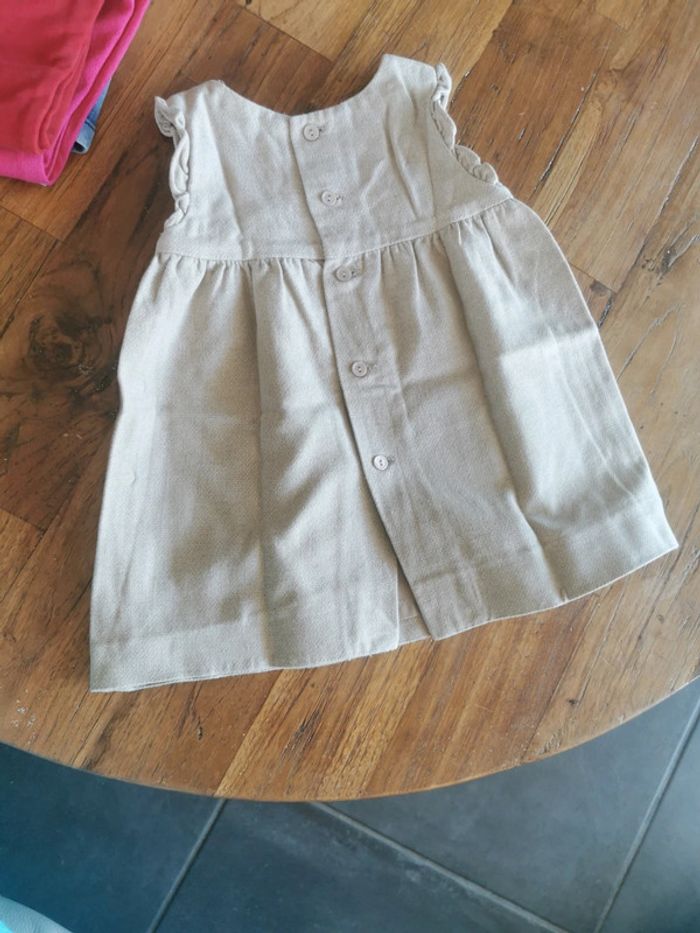 Robe Zara 9/12 mois - photo numéro 3