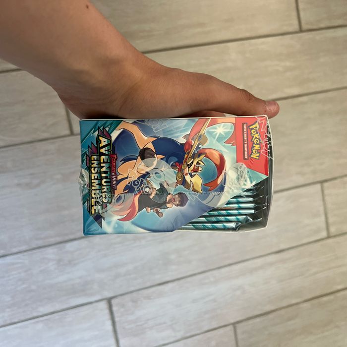 Demi Display Pokémon Ev9 aventures ensemble scellé avec 18 boosters - photo numéro 2