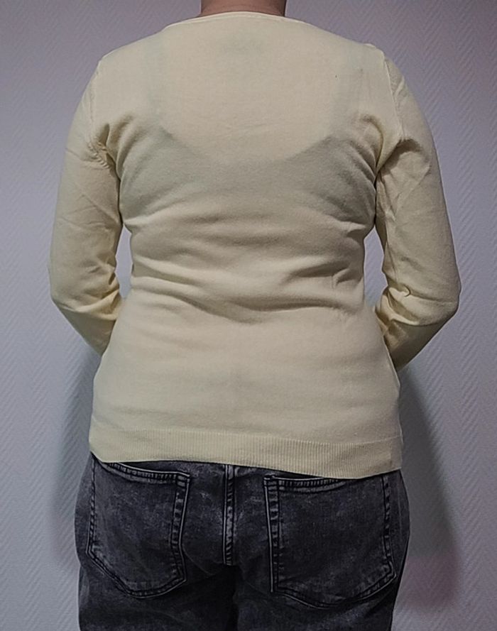 Haut col en V - photo numéro 2