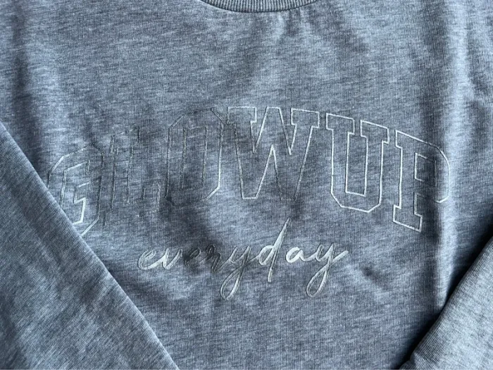 Pull gris - photo numéro 2