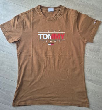 Très beau tee-shirt