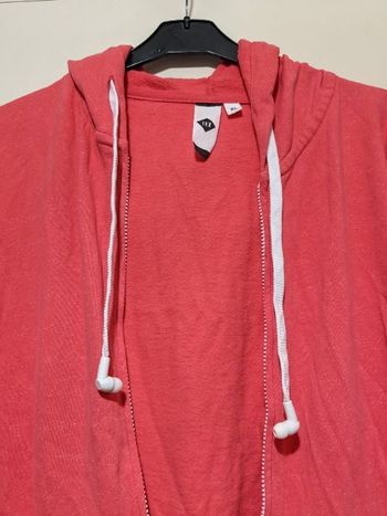 Sweat Tex rose avec écouteurs intégrés. Taille XL