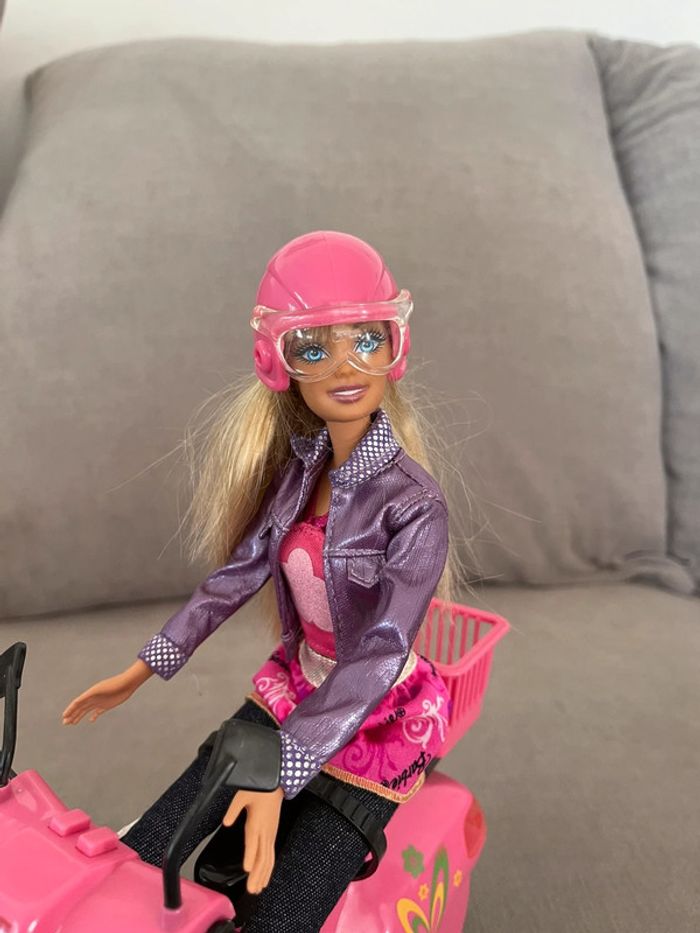 Barbie et scooter - photo numéro 5