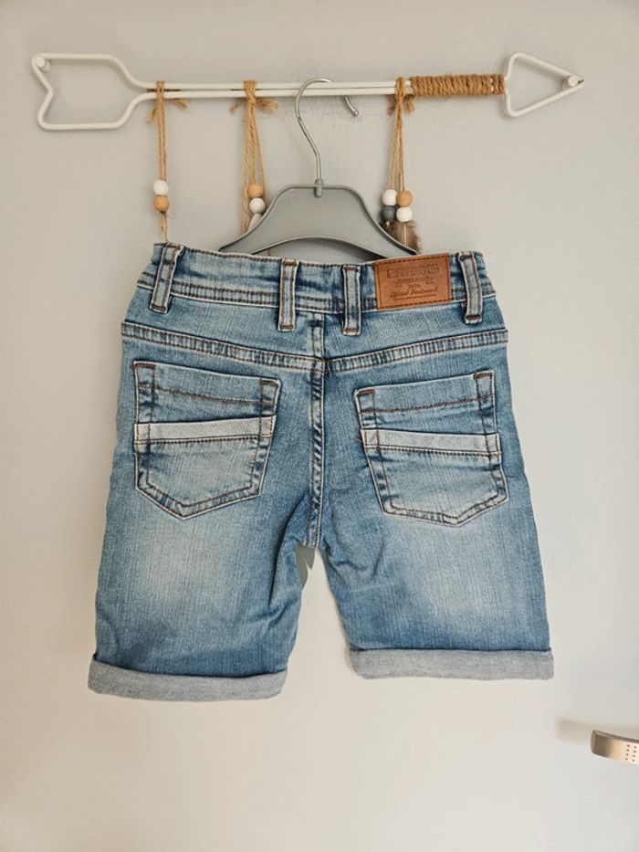 Short 5 ans - photo numéro 2