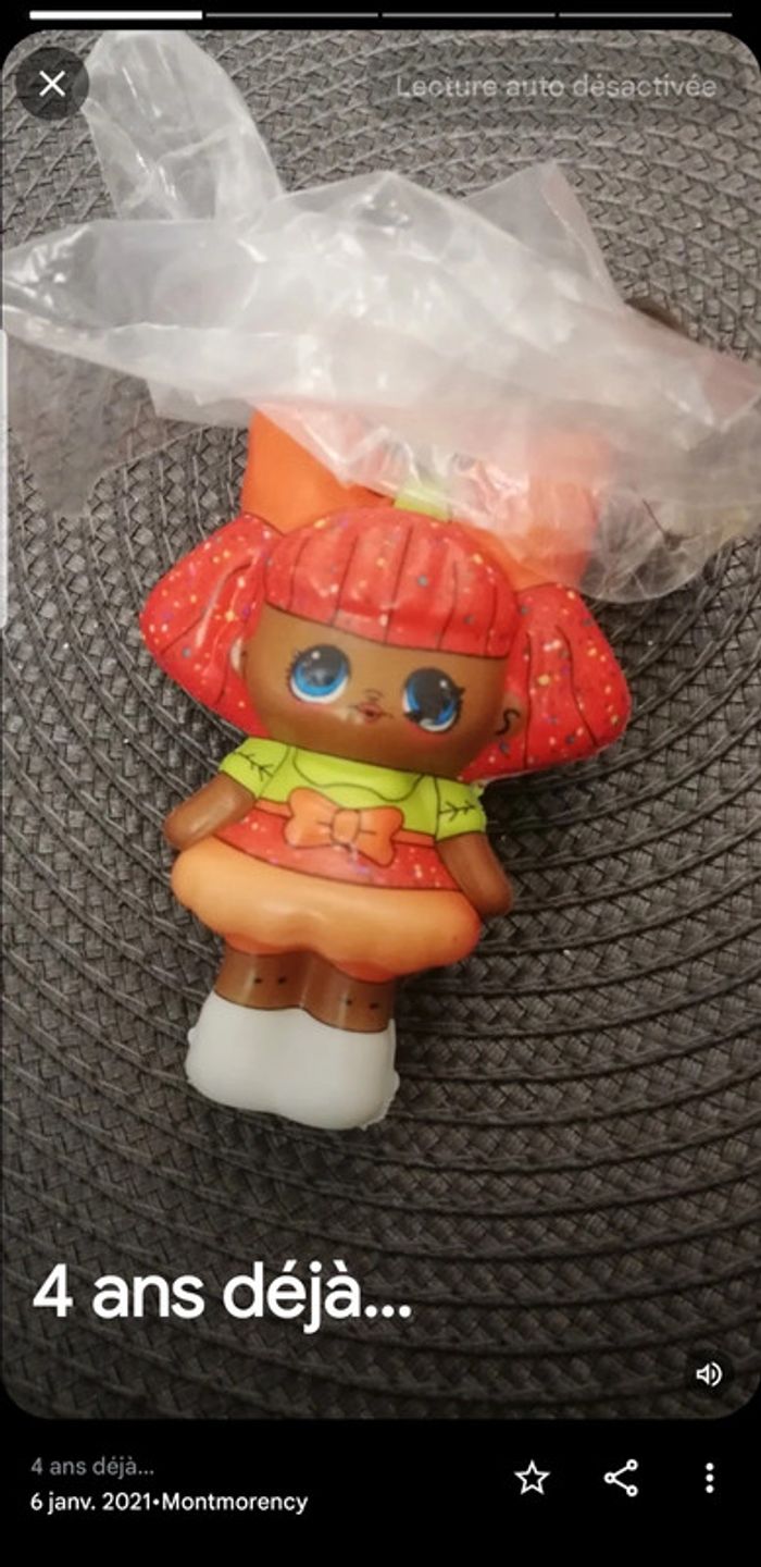 Porte Clefs poupée LOL Neuf