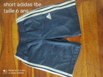 Short adidas