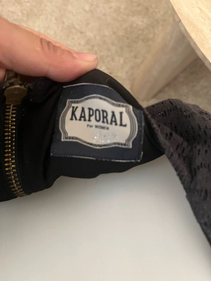 Robe noire col et dos en dentelle💫 Kaporal taille 36💫 - photo numéro 5