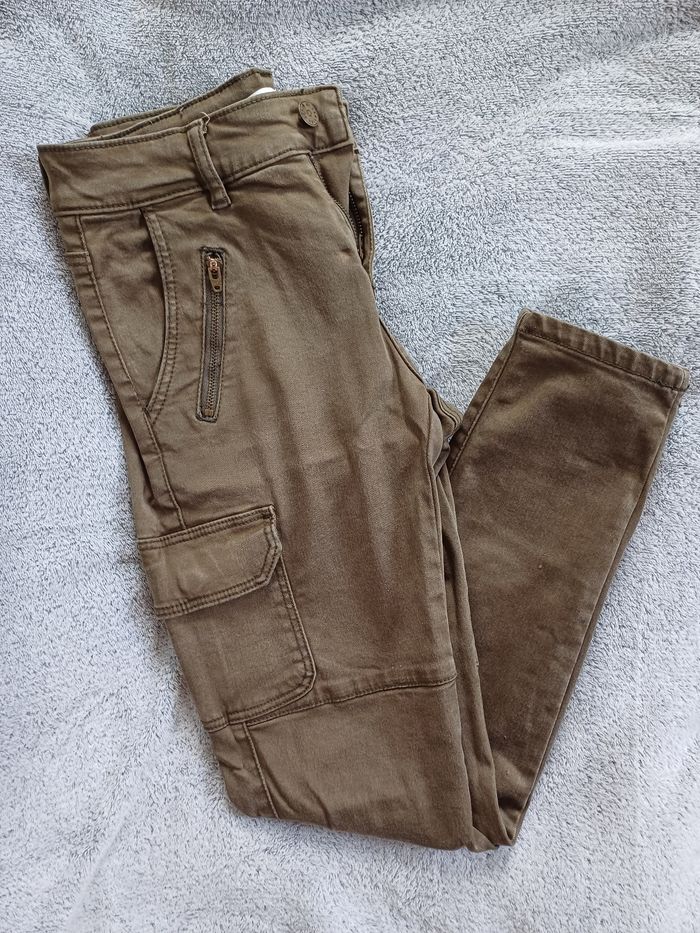 Pantalon cargo Camaïeu - coloris kaki