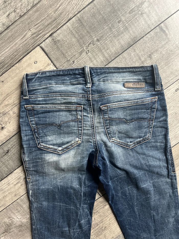 Superbe jeans 👖 femme - photo numéro 14