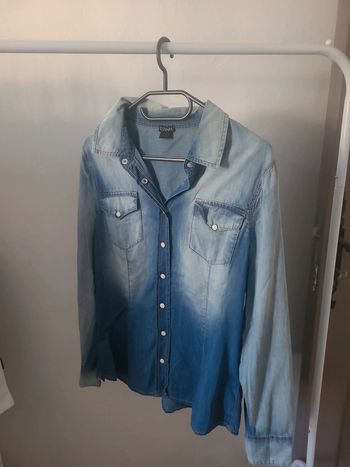 Chemise couleur jean