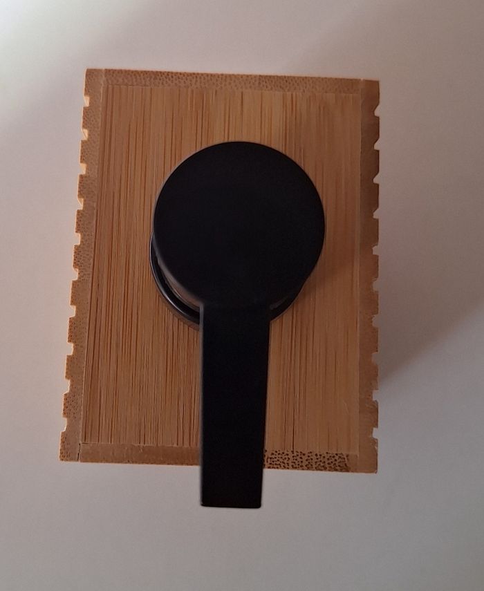 Distributeur à savon liquide en bois - photo numéro 3