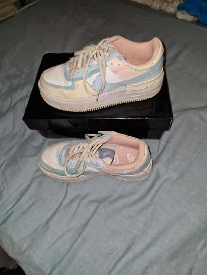 Basket Nike Air force1 édition spéciale - photo numéro 4
