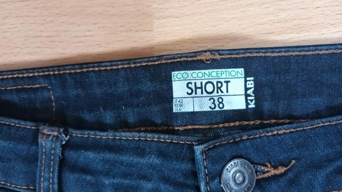 Short en jean bleu foncé - photo numéro 3