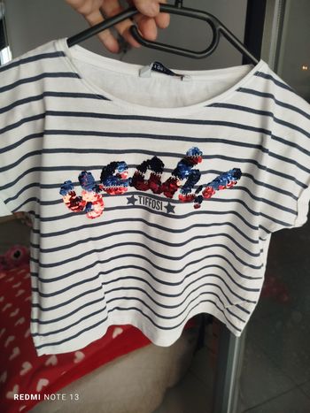 #kytie9ansfille. Tee-shirt court manches courtes taille 9/10 ans