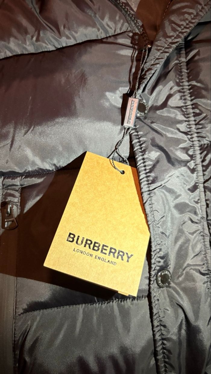 Doudoune Burberry - photo numéro 5