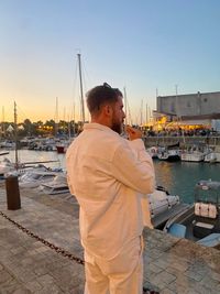 profil