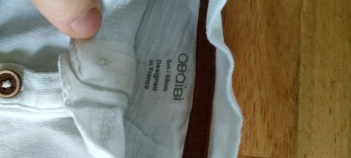 T-shirt manches longues obaibi 6 mois