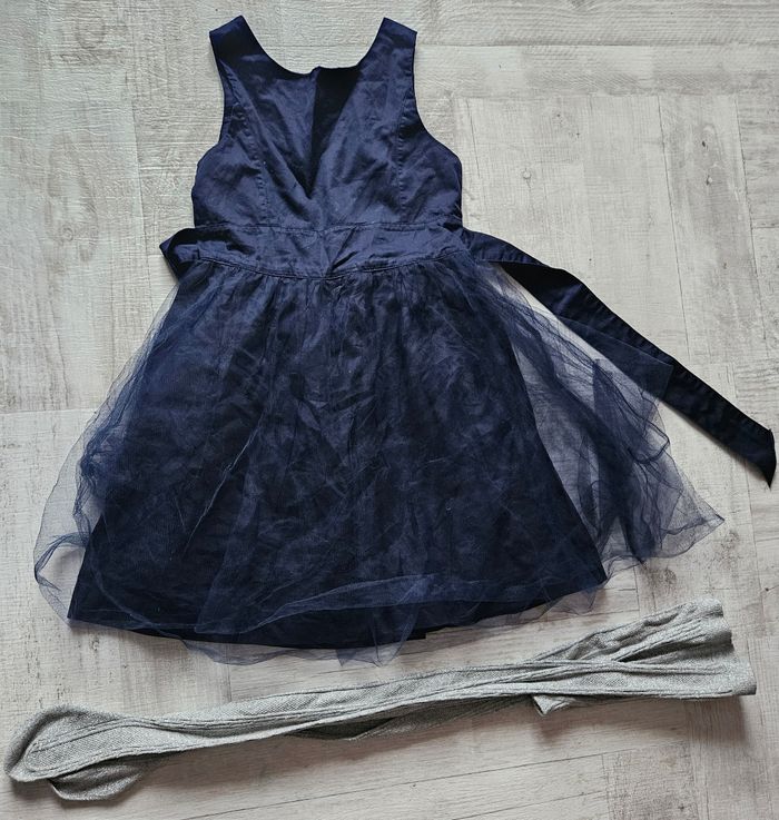 Robe de fêtes et collant vertbaudet 9 ans fille