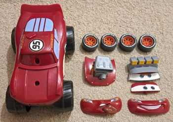 🪆 Voiture Disney Pixar Cars Flash McQueen