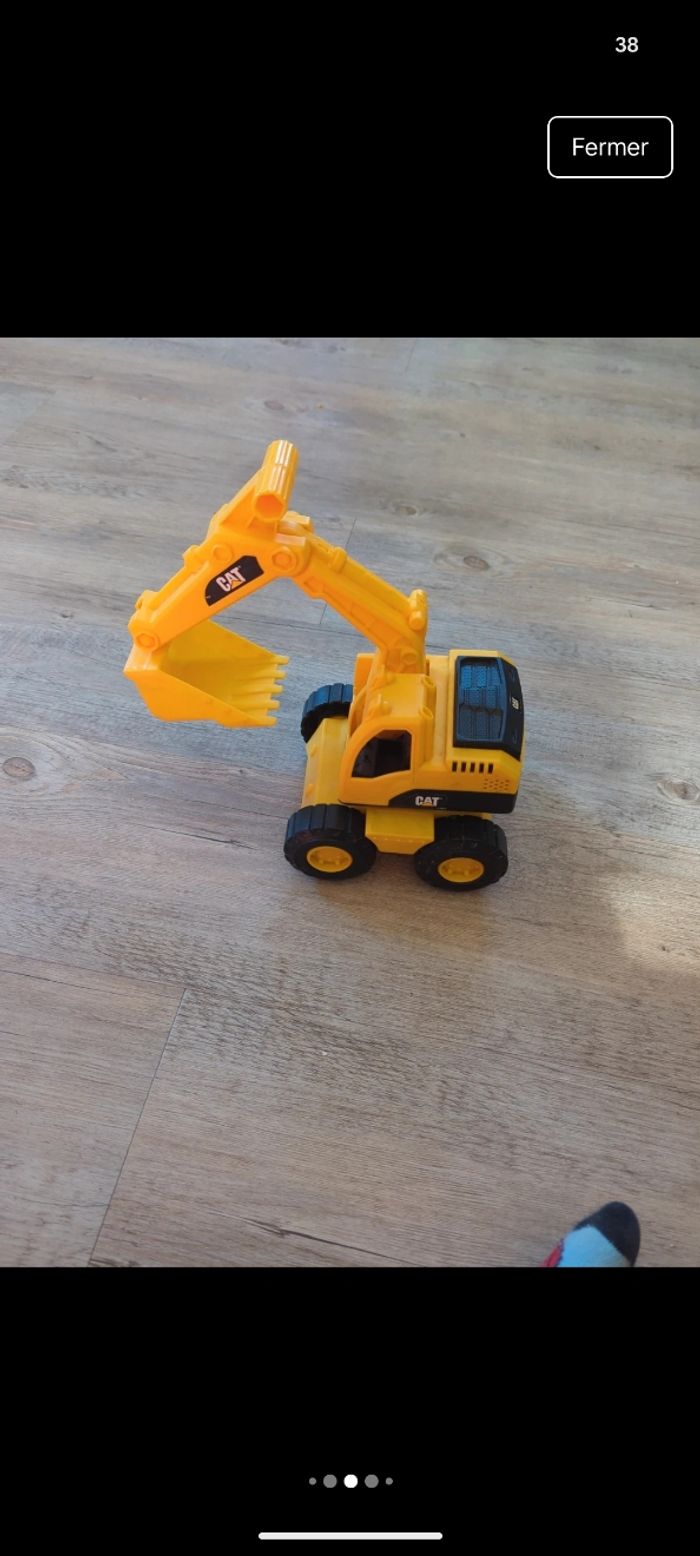 3 camions de chantiers - photo numéro 8