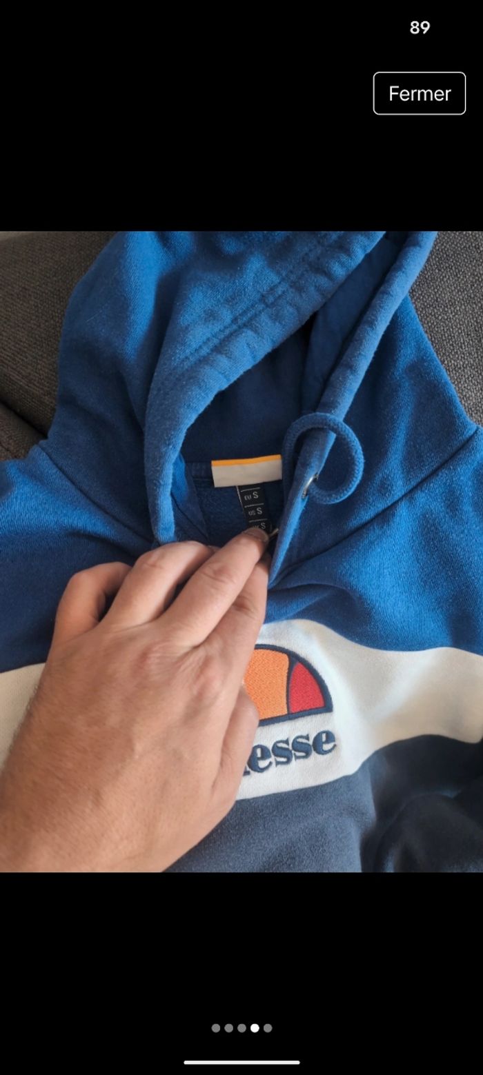Sweat à capuche ellesse taille S - photo numéro 3