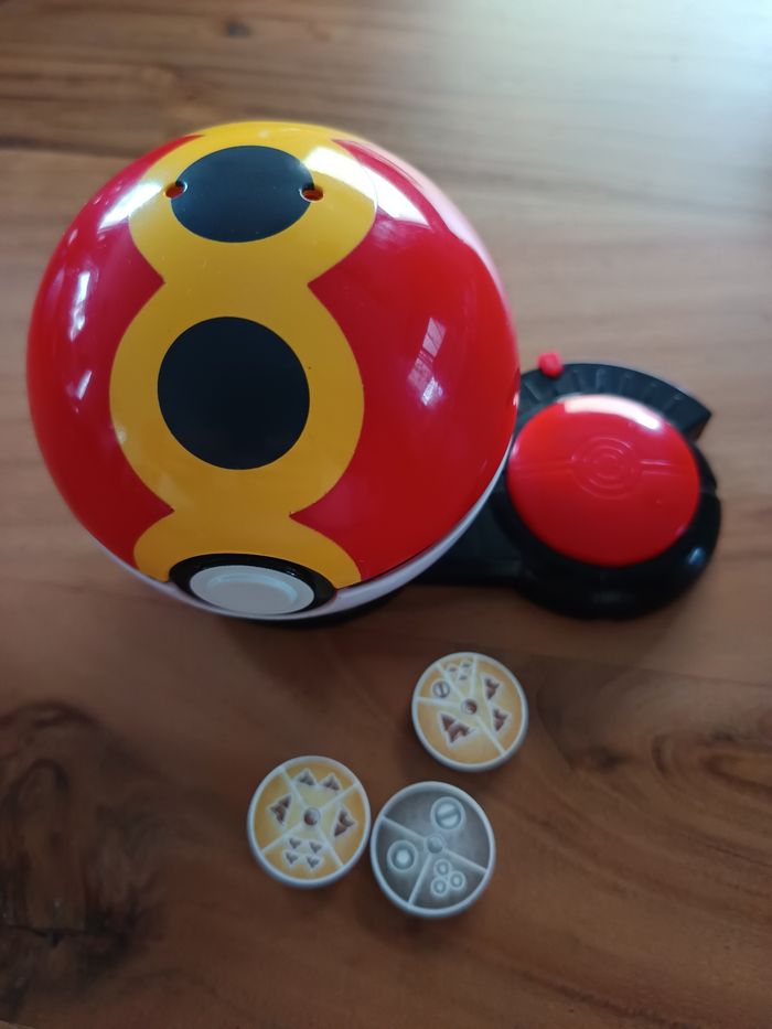 Pokeball attaque surprise osselet