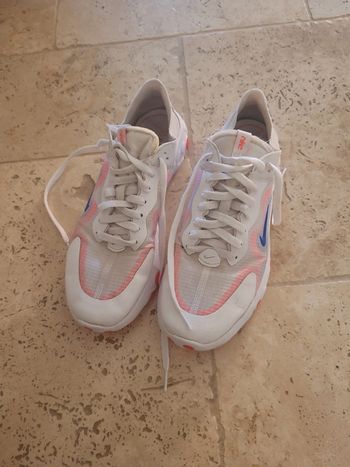 Baskey Nike renew T 43