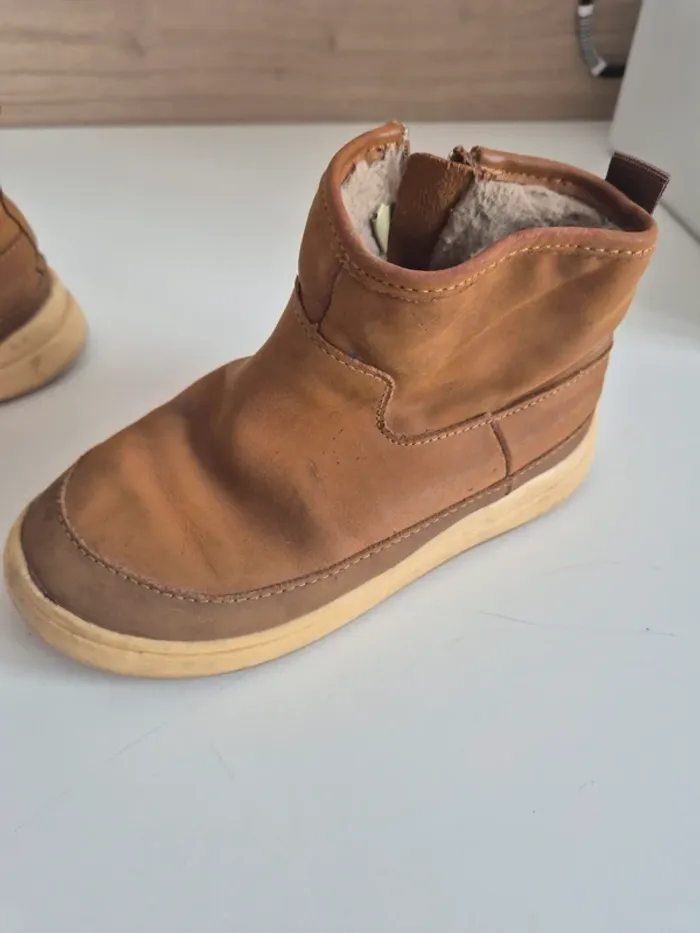 Bottines Enfant Zara - taille 26 - photo numéro 5